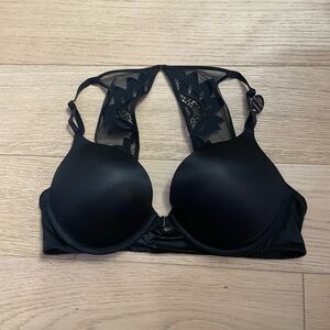 NEW Victoria's Secret Bombshell Plunge Black Lace Back  Bra w Front Clasp